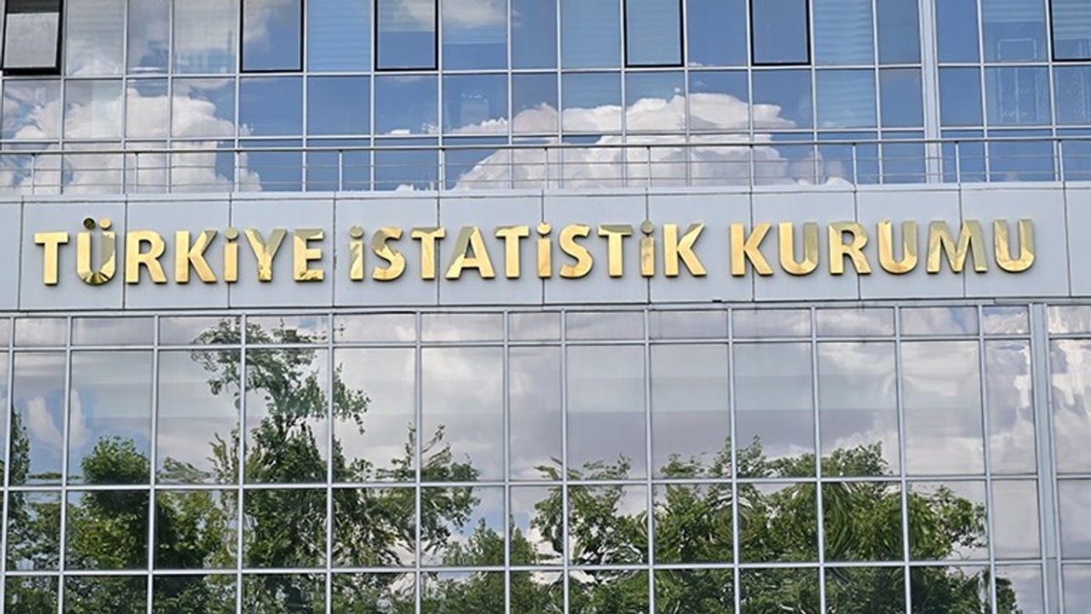 Güven endeksi ağustosta hizmet ve perakende sektörlerinde artış gösterdi